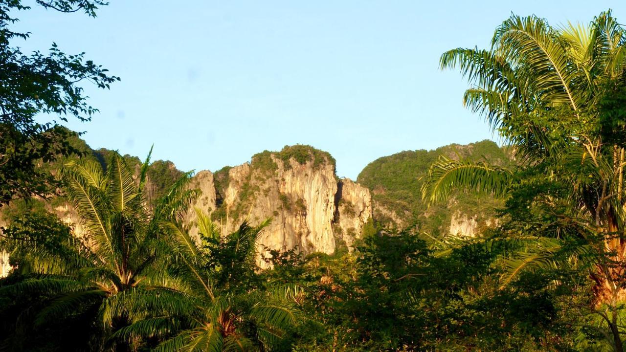 Avare Seaside House Krabi Ao Nam Mao Екстериор снимка